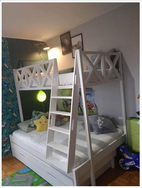 Łóżeczko dziecięce piętrowe
